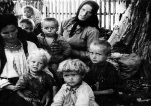 djeca i majke S.Gradiska 1942