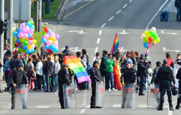 Сви који сте гласали за СНС и Вучића да одмах одведете своју децу и породице да уживају у благодатима полицијске репресије и содомије! (фото галерија) ULICA KNEZA MILOSA