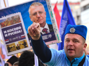 Погледајте протестну шетњу СРС и Војислава Шешеља београдским улицама (видео, фото галерија) PRISTALICA SRS