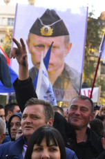 Погледајте протестну шетњу СРС и Војислава Шешеља београдским улицама (видео, фото галерија) PRISTALICE SRS