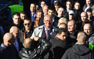 Погледајте протестну шетњу СРС и Војислава Шешеља београдским улицама (видео, фото галерија) VOJISLAV SESELJ