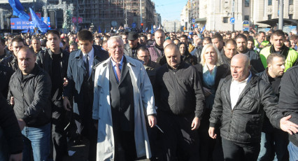Погледајте протестну шетњу СРС и Војислава Шешеља београдским улицама (видео, фото галерија) voja-(12)