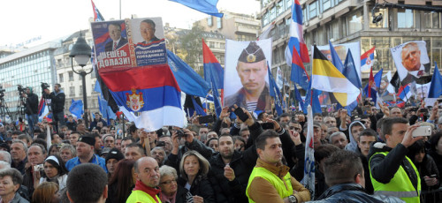 Погледајте протестну шетњу СРС и Војислава Шешеља београдским улицама (видео, фото галерија) voja-(4)
