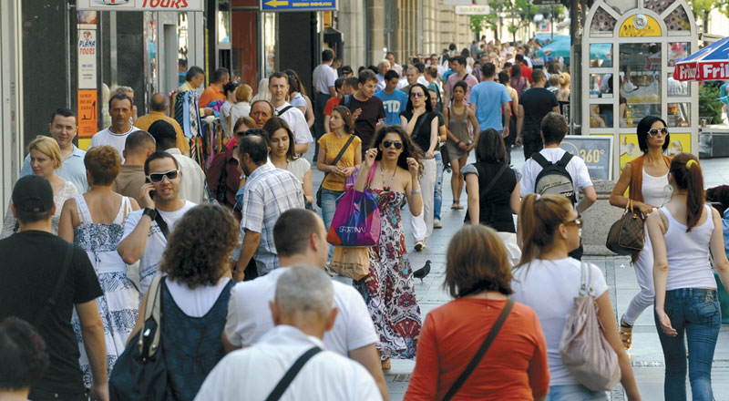 Рејтинг Србије: "Пливамо" по дну Рејтинг Србије: "Пливамо" по дну