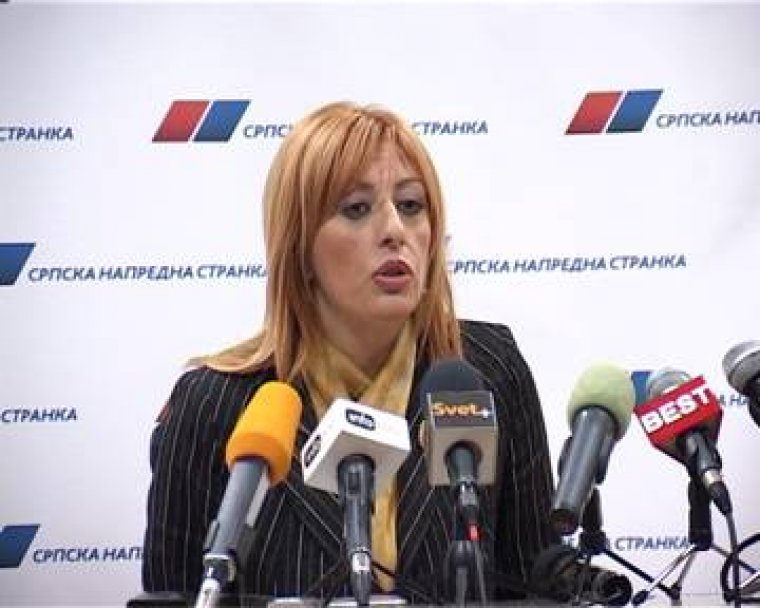СНС: Расадник идиота