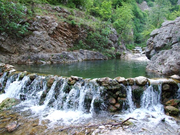 Земља, вода и енергија – или на чему стоји држава?