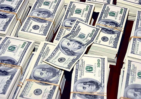 Власт задужила Србију 1.75 милијарди долара за два месеца Власт задужила Србију 1.75 милијарди долара за два месеца