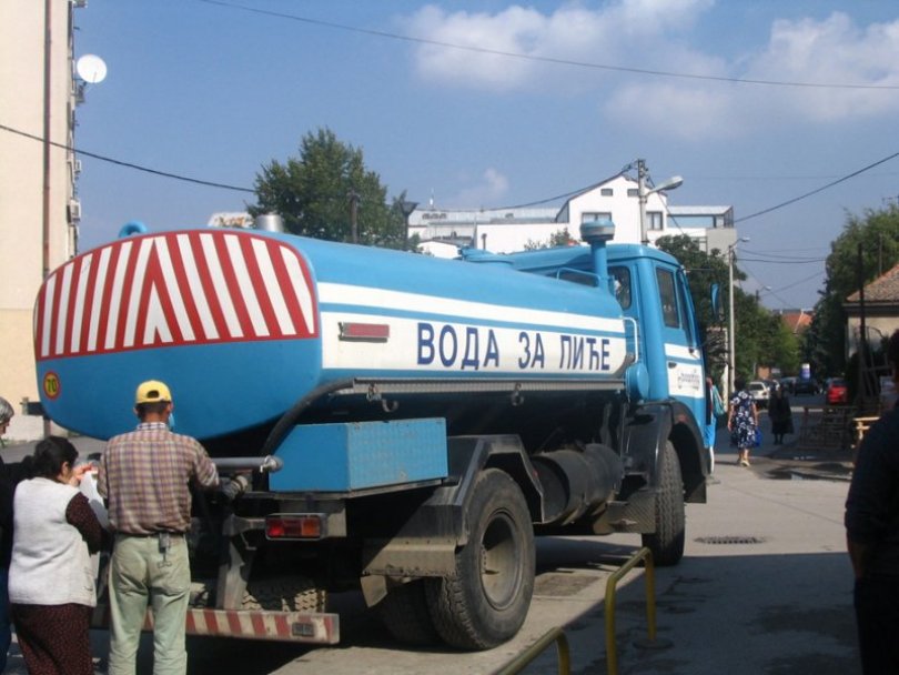 Нови Сад и данас без воде за пиће Нови Сад и данас без воде за пиће