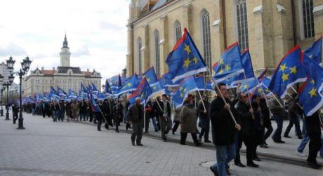 "ДС је извор сецесионистичких идеја у Војводини" "ДС је извор сецесионистичких идеја у Војводини"