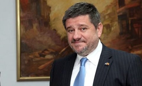 Ексклузивно: Иљбер Хиса "амбасадор" Косова у Београду Ексклузивно: Иљбер Хиса "амбасадор" Косова у Београду