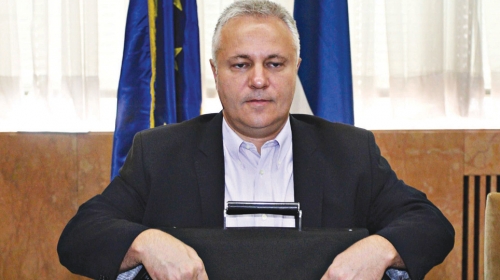 Економски убица и бајке о расту животног стандарда Економски убица и бајке о расту животног стандарда