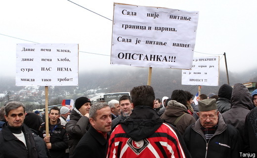 Косово и Метохија: Привредници не одустају од блокада Косово и Метохија: Привредници не одустају од блокада