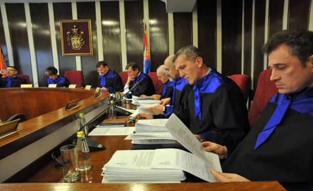 Предлог Уставном суду да оцени уставност Резолуције Народне скупштине о КиМ Предлог Уставном суду да оцени уставност Резолуције Народне скупштине о КиМ