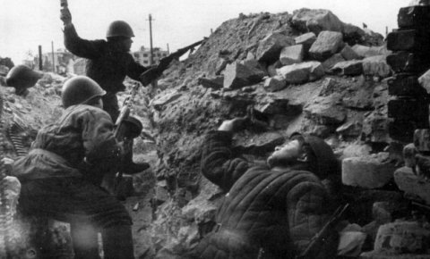 Седам деценија од Стаљинградске битке (2): Сурово "пацовско ратовање" Седам деценија од Стаљинградске битке (2): Сурово "пацовско ратовање"