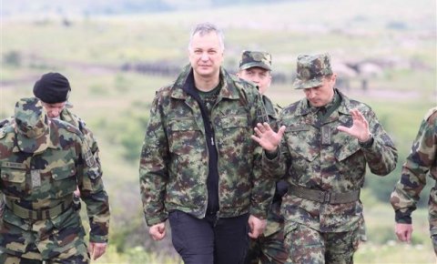 Шутановац спискао 850.000 евра за софтвер Шутановац спискао 850.000 евра за софтвер