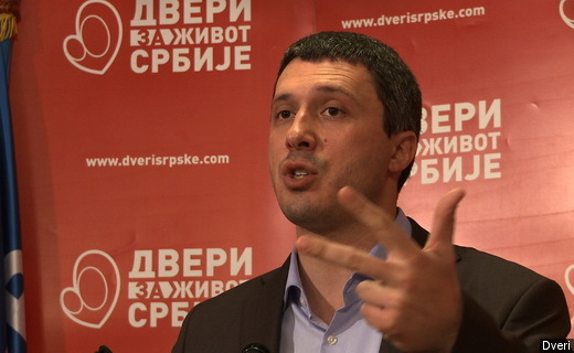 Ко је уцењен, држава Србија или политичари на власти? Ко је уцењен, држава Србија или политичари на власти?