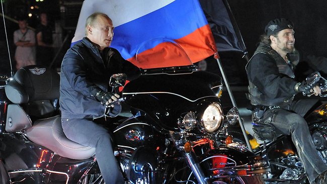 „Рибља чорба“ и „Легенде“ певаће пред Путином у Стаљинграду „Рибља чорба“ и „Легенде“ певаће пред Путином у Стаљинграду