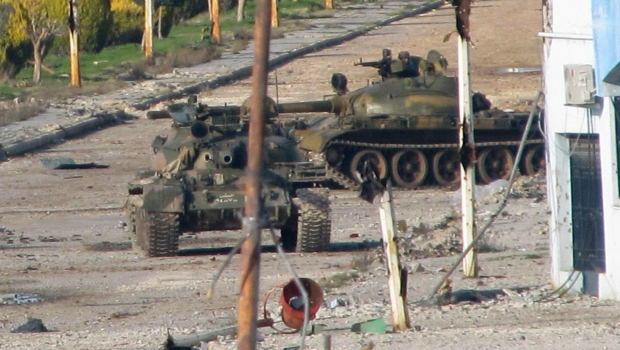 Сиријске трупе у офанзиви на Хомс Сиријске трупе у офанзиви на Хомс