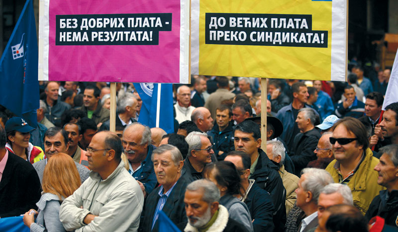 Сиротиња плаћа највећи данак кризе Сиротиња плаћа највећи данак кризе