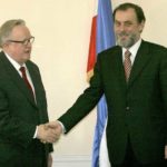 Martti_Ahtisaari_Serbia_ FM-Vuk-Draskovic