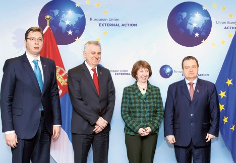 Ештон: Дијалог завршен, парафиран споразум и велеиздаја комплетирана Ештон: Дијалог завршен, парафиран споразум и велеиздаја комплетирана