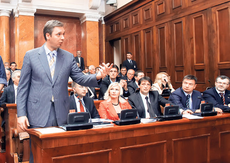 Закопчавање мита - анатомија Српске напредне странке Закопчавање мита - анатомија Српске напредне странке