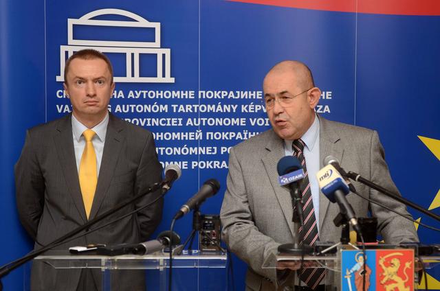 НС: Демократске усташе за сада одустале од сецесије НС: Демократске усташе за сада одустале од сецесије