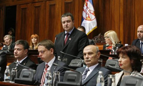 Неће бити олује. Биће урагана и то у Београду олошу издајнички! Неће бити олује. Биће урагана и то у Београду олошу издајнички!