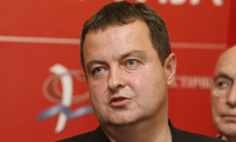 Дачић би са шиптарима опет да потписује "нешто"?! Дачић би са шиптарима опет да потписује "нешто"?!