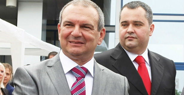 Галеника: СПС лопови крију покрадену имовину Галеника: СПС лопови крију покрадену имовину