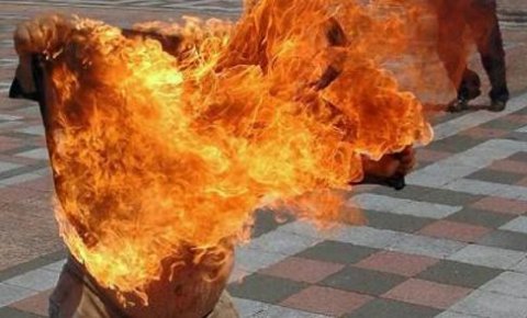 Ваљево: Спалио се због дугова Ваљево: Спалио се због дугова