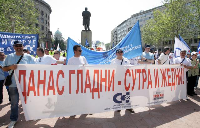 Радници ће сами морати да крпе рупе у стажу Радници ће сами морати да крпе рупе у стажу