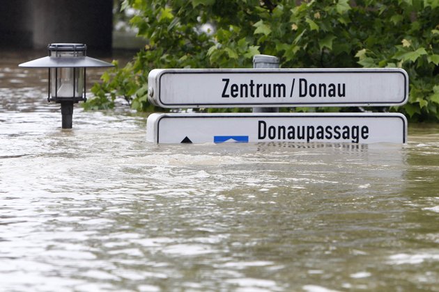 Поплаве у централној Европи однеле 11 живота (фото) Поплаве у централној Европи однеле 11 живота (фото)