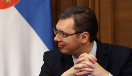 Вучић признао да је српска привреда на коленима, али не жури са одлукама Вучић признао да је српска привреда на коленима, али не жури са одлукама
