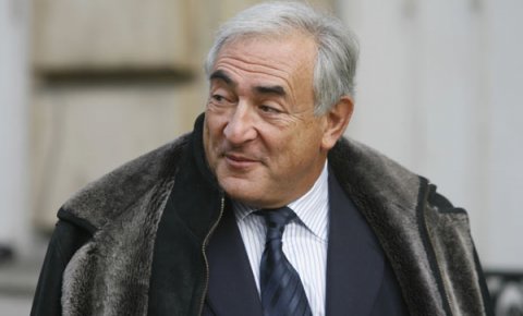 Макро у српској влади? Макро у српској влади?