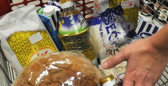 Основне животне намирнице од почетка године поскупеле за 8% Основне животне намирнице од почетка године поскупеле за 8%