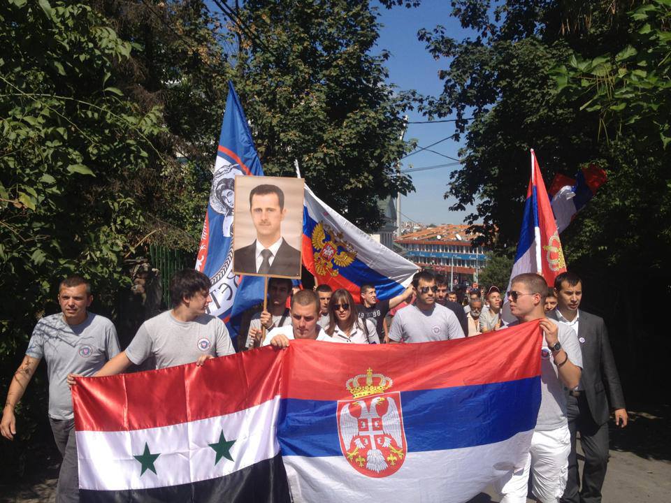 Подршка народу Сирије данас у Београду (фото галерија) Подршка народу Сирије данас у Београду (фото галерија)