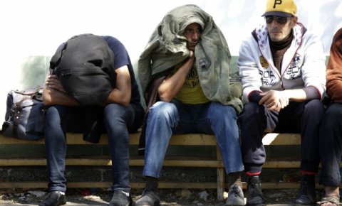 Избеглице из Сирије спавају у ваљевским парковима Избеглице из Сирије спавају у ваљевским парковима