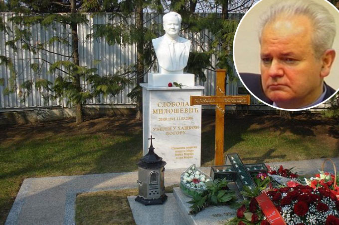 "ОТПОРАШ" ТРАЖИ ОД ТОМЕ НИКОЛИЋА: Пребаците Милошевића у Алеју великана, заслужио је! "ОТПОРАШ" ТРАЖИ ОД ТОМЕ НИКОЛИЋА: Пребаците Милошевића у Алеју великана, заслужио је!