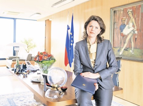 Демагогија словеначких преваранта и сецикеса: Бићемо добра одскочна даска за ваша предузећа Демагогија словеначких преваранта и сецикеса: Бићемо добра одскочна даска за ваша предузећа