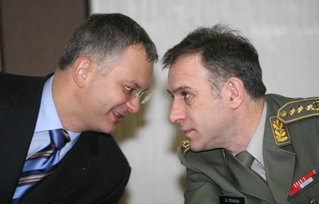 АФЕРА У ВОЈСЦИ СРБИЈЕ: Ко је изиграо Норвежане? АФЕРА У ВОЈСЦИ СРБИЈЕ: Ко је изиграо Норвежане?