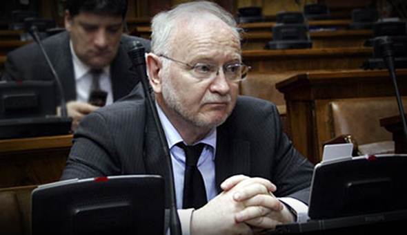 Демократија: Партија Жарка Кораћа нема чланство ни гласаче али је већ 20 година у парламенту Србије и на грбачи народа Демократија: Партија Жарка Кораћа нема чланство ни гласаче али је већ 20 година у парламенту Србије и на грбачи народа