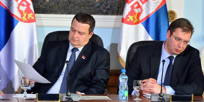 Напредњаци руше социјалисте по општинама Напредњаци руше социјалисте по општинама