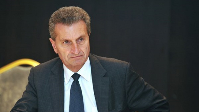Покушај Брисела да диктира „Газпрому” услове испоруке и продаје гаса много скупље ће коштати ЕУ него Русију Г. Етингер