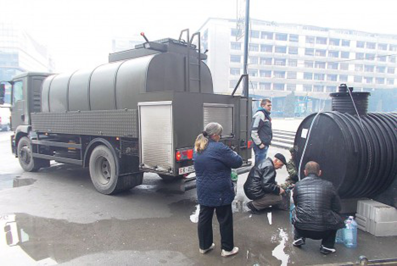 Ужице: Вода отровна а криваца по обичају нема
