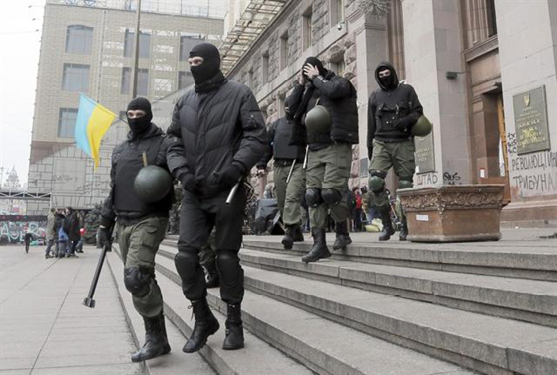 У Кијеву делују терористичке групе инфлитриране са запада Украјине! У Кијеву делују терористичке групе инфлитриране са запада Украјине!