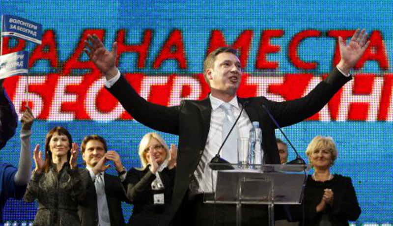 Вучић ће и воду да нам прода! На добош иду и комунална предузећа као водоводи, гробља, градско зеленило...