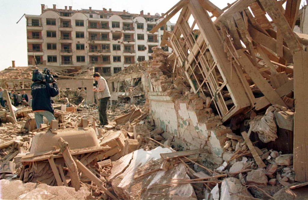 Алексаинац после НАТО бомбардовања 