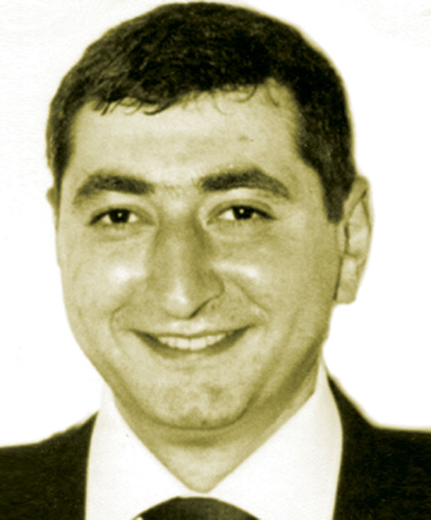 Милан Гујаничић, припадника САЈ и члана Републичког штаба за ванредне ситуације преминуо после ноћног дежурства Милан Гујаничић, припадника САЈ и члана Републичког штаба за ванредне ситуације преминуо после ноћног дежурства