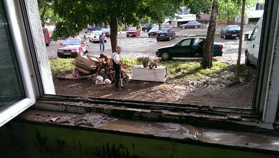 БиХ: У поплавама погинуле 23 особе БиХ: У поплавама погинуле 23 особе